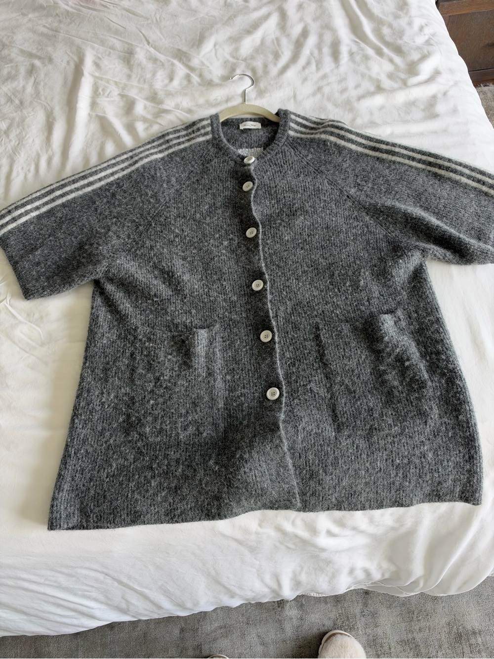 American Vintage Gray Button-Front Stripe Shoulder Cardigan
